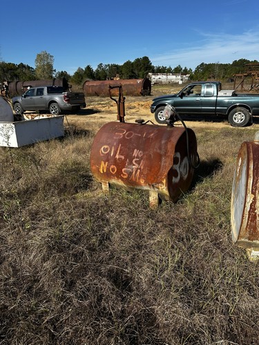 Tank used oil 100 gallon - used,