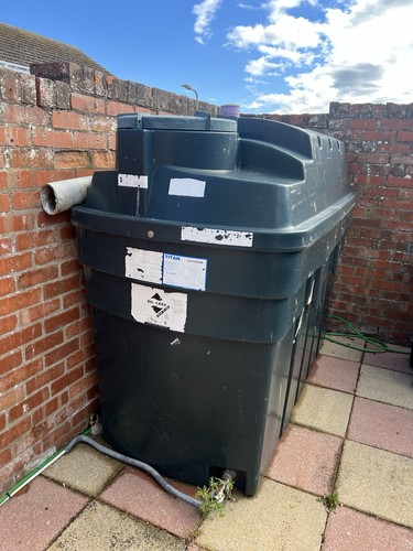 Titan 1225 litre - 1225, bundled