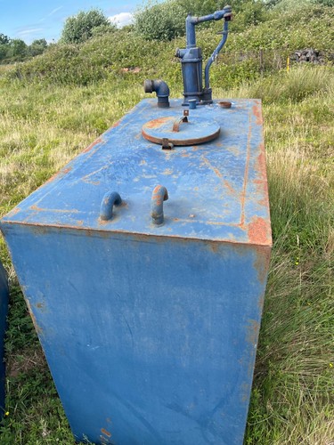 Bunded oil tanks - bunded,