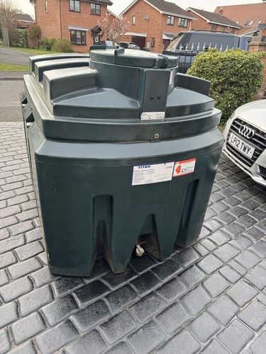 Titan 1300l bunded oil tank - 1300l,